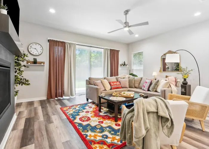 Holiday home Joyous 3bd House In The Heart Of Worth Fort Worth
