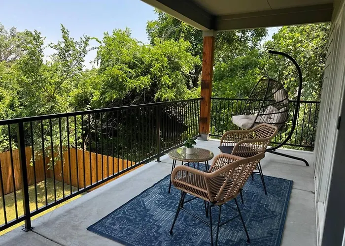 Holiday home Joyous 3bd House In The Heart Of Worth Fort Worth