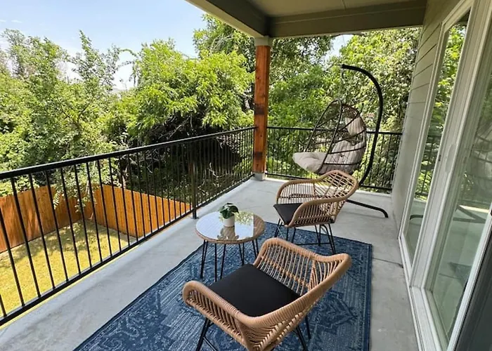 Joyous 3bd House In The Heart Of Worth Fort Worth